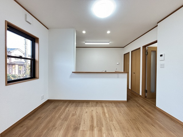 【居間・リビング】 | 福岡市早良区内野3丁目　戸建て