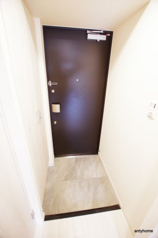 プレサンス四天王寺前夕陽ヶ丘アクティ　仲介手数料無料の玄関