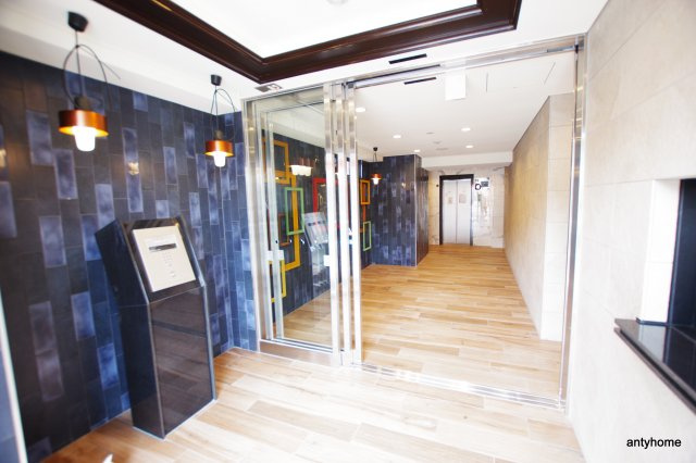 プレサンス四天王寺前夕陽ヶ丘アクティ　仲介手数料無料のエントランス