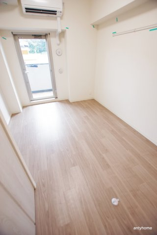 プレサンス四天王寺前夕陽ヶ丘アクティ　仲介手数料無料の洋室