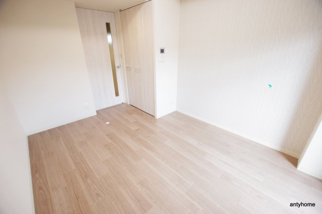 プレサンス四天王寺前夕陽ヶ丘アクティ　仲介手数料無料の居間・リビング