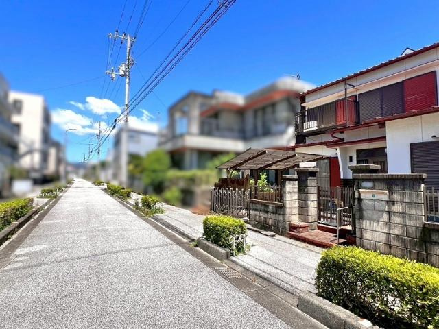 高知市役知町　売り土地の前面道路含む現地写真|前面道路含む現地写真です