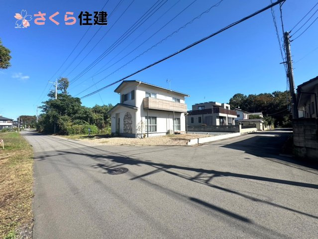 野木町若林　ノルディックハウスの前面道路含む現地写真|角地！前面道路南側6ｍ公道：西側6.5ｍ公道