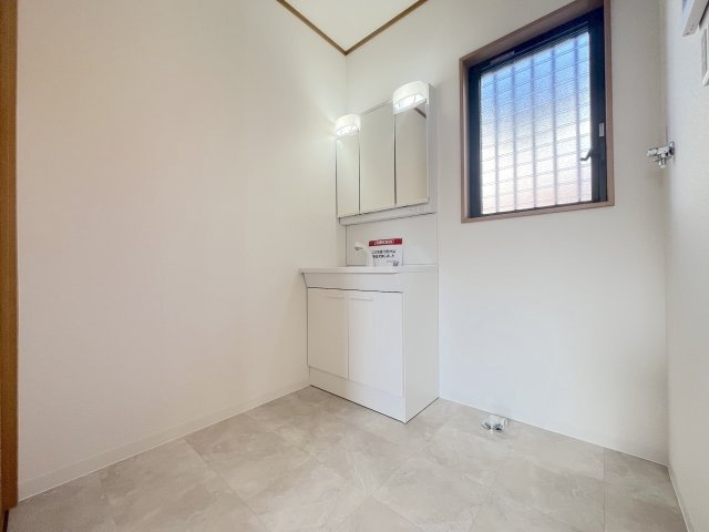 福岡市早良区内野３丁目の洗面所