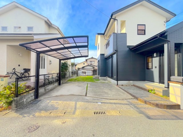 福岡市早良区内野３丁目の駐車場