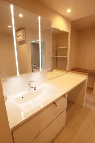 【独立洗面台】 | アンピール香椎駅前☆仲介手数料無料☆