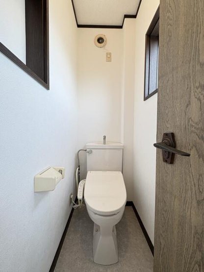 【トイレ】
