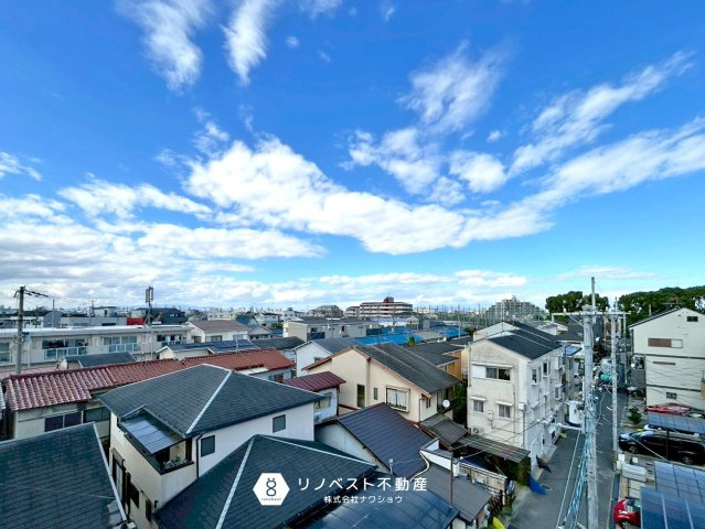 東大阪市大蓮東1丁目中古戸建の展望|屋上からは東大阪市の街が一望できます！日常の気分転換にピッタリですね！