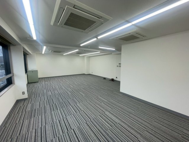 ビジネスタワー入間の内装