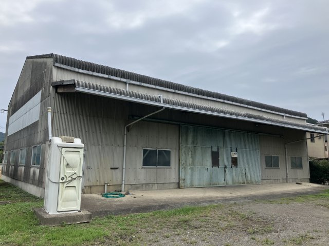 丹波市柏原町柏原の倉庫