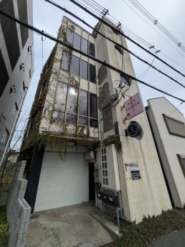 優建BIDGの外観