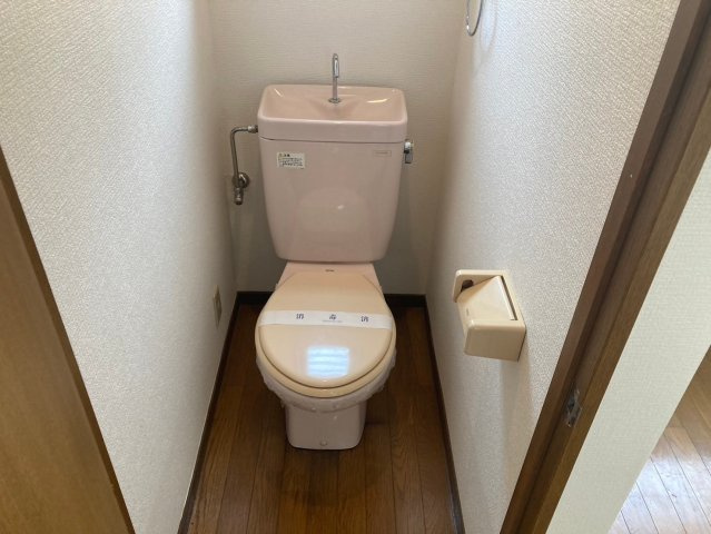 エレガンテ博多駅南のトイレ|シンプルで使いやすいトイレです