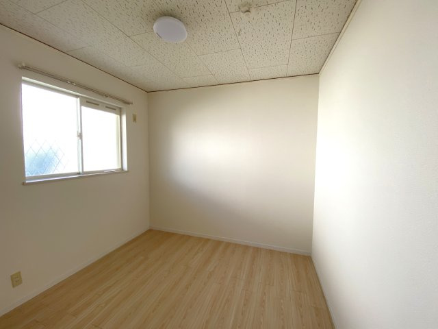 アムスプラザ Aの洋室