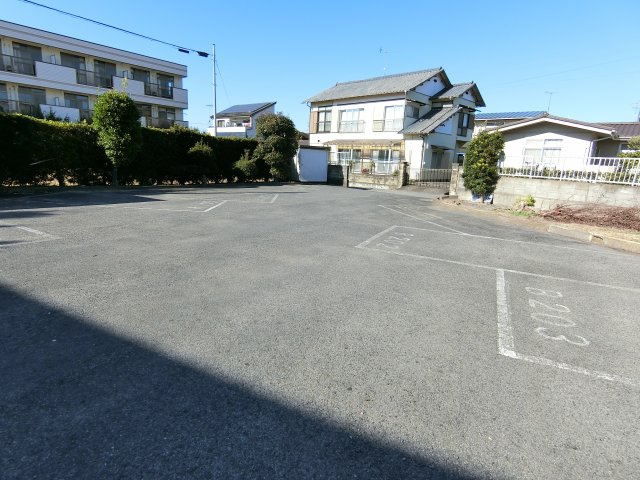 アムスプラザ Aの駐車場