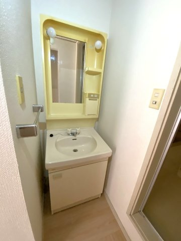 アムスプラザ Aの独立洗面台