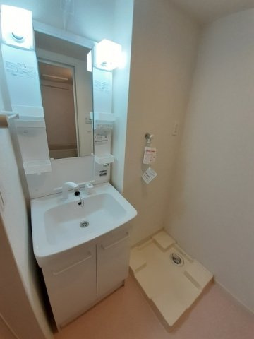 ラノ　マリーボ　Ⅳの洗面所