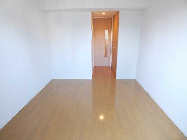 【寝室】ユーレジデンス淀屋橋(旧ジュネーゼグラン淀屋橋)