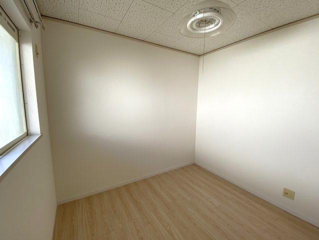 アムスプラザ Aの洋室