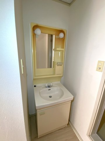アムスプラザ Aの独立洗面台