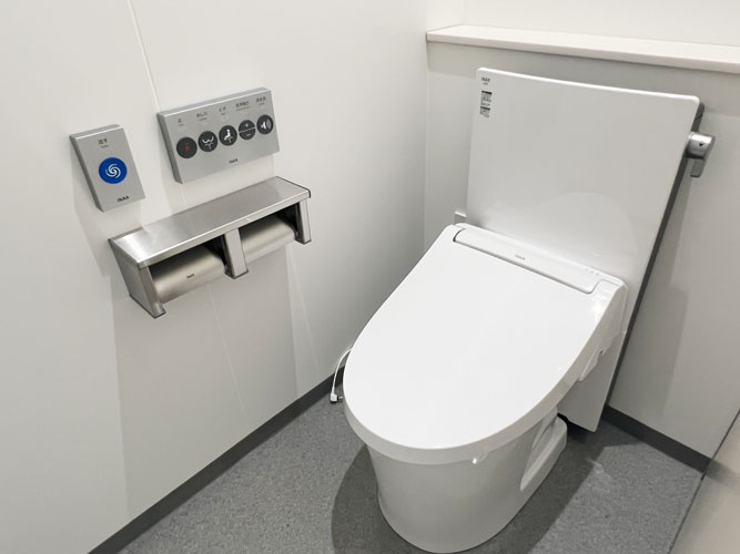 椿町ビルのトイレ