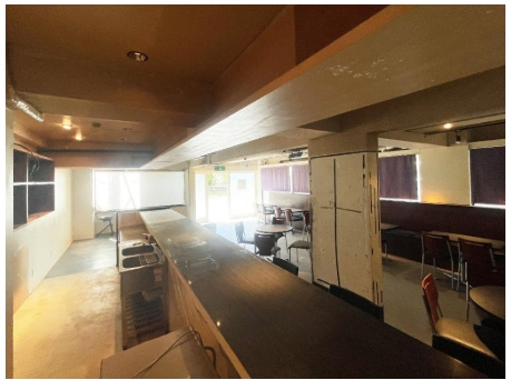 アルファユニットの内装