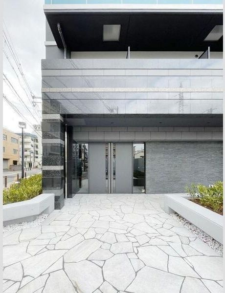 S-RESIDENCE上新庄ascentのエントランス