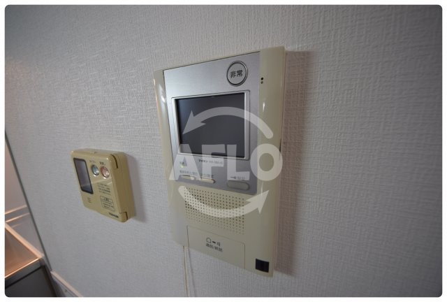 メゾン・ド・ヴィレ内本町のセキュリティ|メゾン・ド・ヴィレ内本町　TVモニター付きインターホン