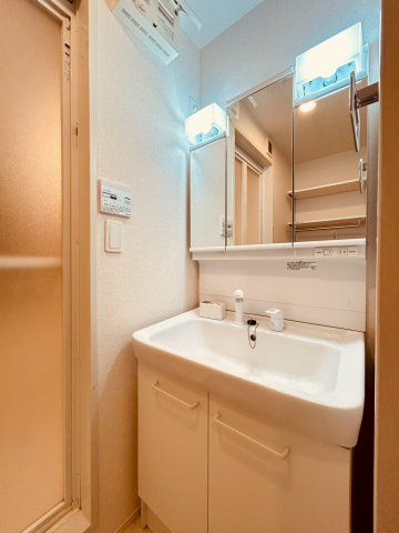 シャン・ド・プレールAの洗面所