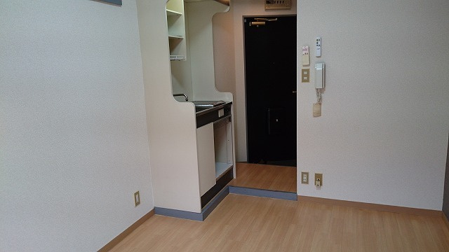 【居間・リビング】 | 廊下