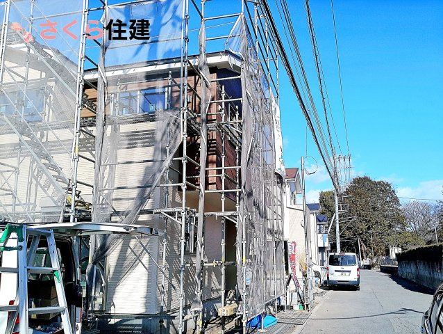 いろどりアイタウン宇都宮市野沢23-P1　5号棟の前面道路含む現地写真|駐車場は3台駐車が可能です◎