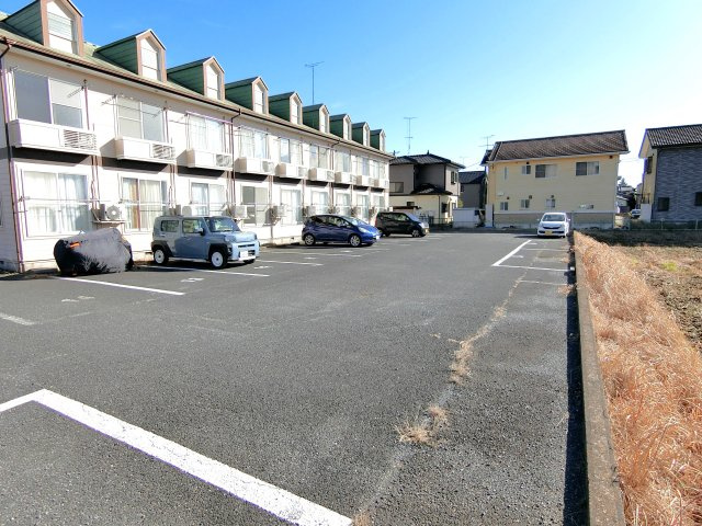 コンフォートⅡの駐車場