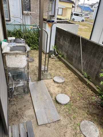 【庭】 | 北出島平屋