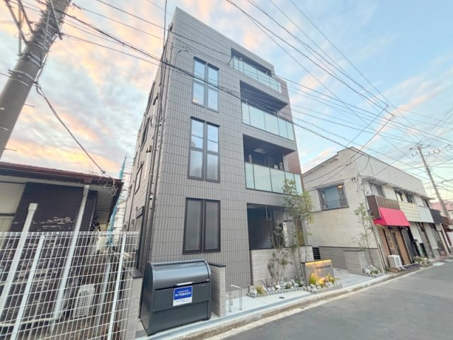 キャリアライズ湘南の外観