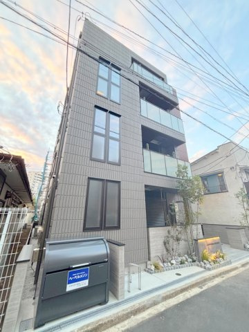 キャリアライズ湘南の外観