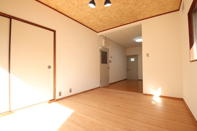 【居間・リビング】 | 山手町戸建