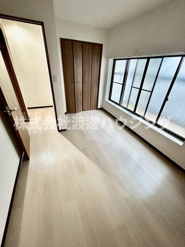 大蓮南3丁目テラスハウスの居間・リビング