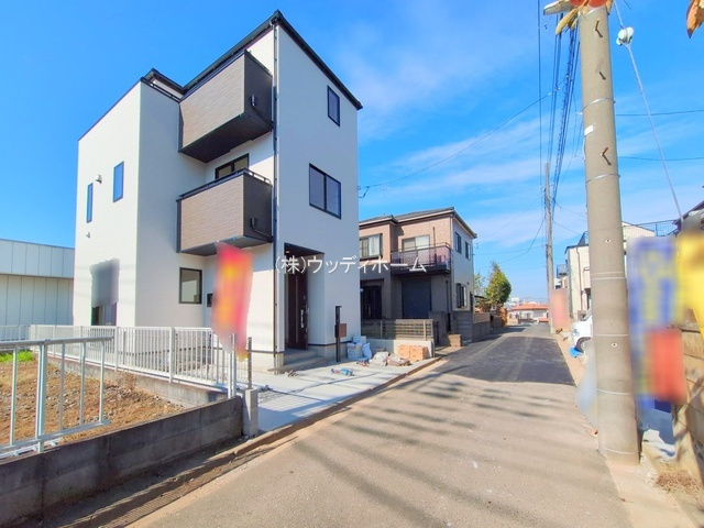 春日部市米島6期　新築一戸建て　4号棟の前面道路含む現地写真