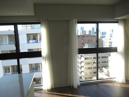 オープンレジデンシア銀座築地の居間・リビング|リビングダイニング　※2018年9月撮影