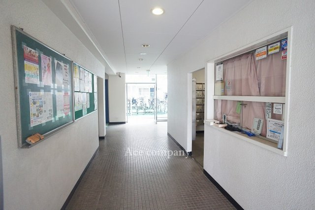 【ロビー】の画像