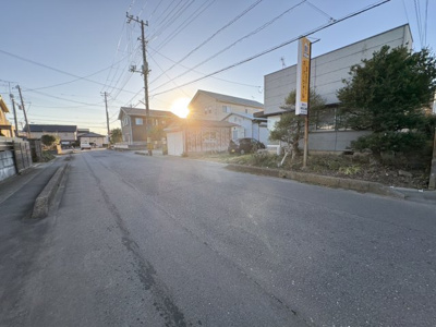 【前面道路含む現地写真】 | 【事務所倉庫付き!!】ひたちなか市平磯遠原町  中古戸建