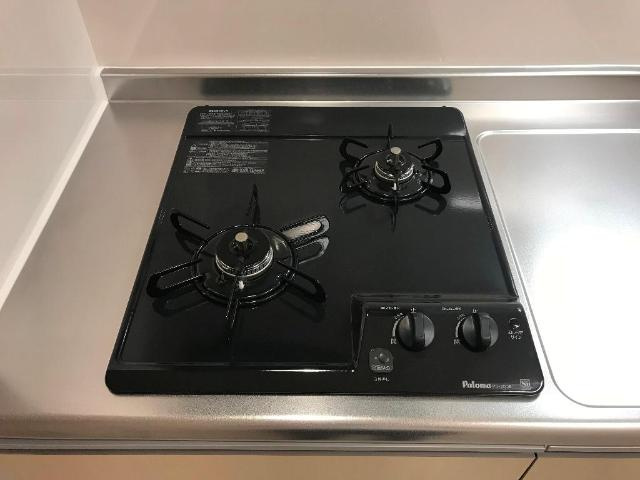 Ｇｒａｎｄｅ　Ｅｔｏｉｌｅ　-グランテトワール-のキッチン|２口コンロ