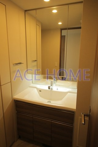 【洗面所】 | ローレルタワー御堂筋本町