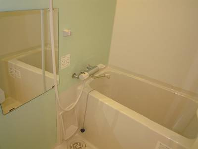 プランタン月島の浴室