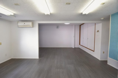 【内装】 | 伊敷5丁目事業用倉庫 | ※家具等はAI機能で削除しております。