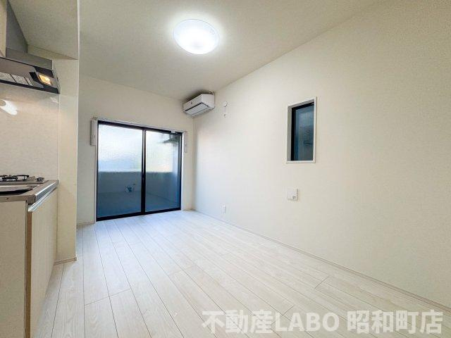 ハーモニーテラス巽西の居間・リビング