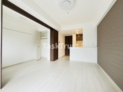 【居間・リビング】 | エステムコート堺筋本町