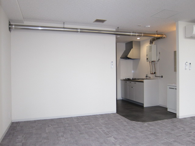 クロガネビルのその他