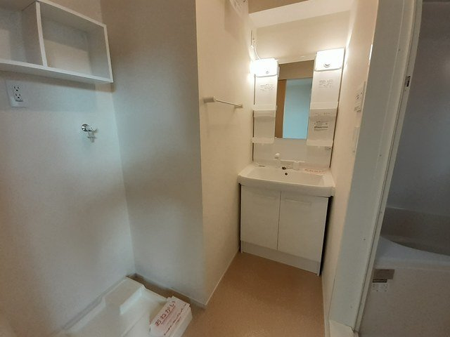 レジデンスひかりの洗面所