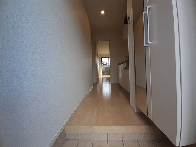 レジデンスひかりの玄関