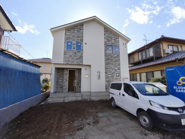 Blooming　Garden　深谷市東方町４丁目の外観